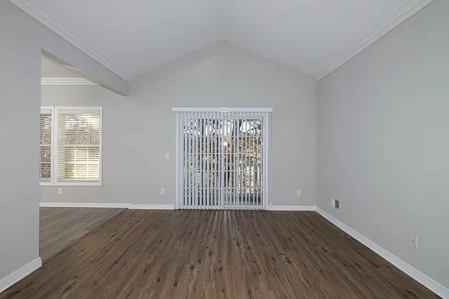 Fairfield Townhouses at Ridge — Photo 13