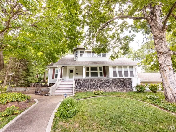 526 Forest Ave, Belleville, IL 62220