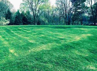 730 W Austin Dr, Peoria, IL 61614