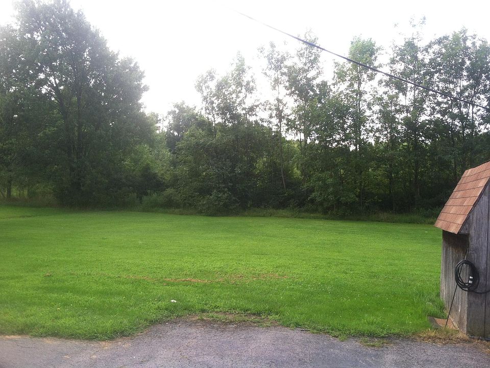 2nd image of 854 Swann Rd