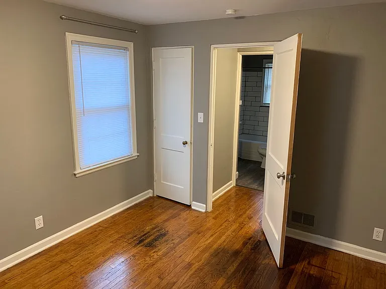 Homestead Apartments — Photo 6