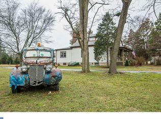 621 Raritan Ave, Atco, NJ 08004