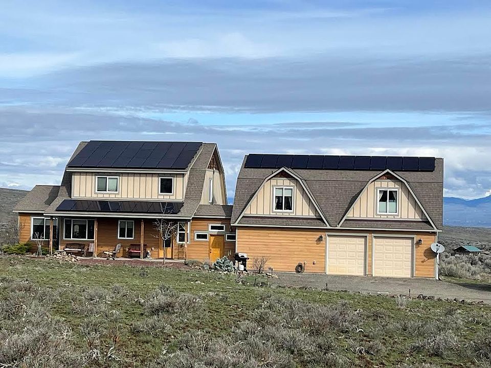 The apartment door is the second door on the right. The apartment is the second floor to the right above the laundry room (1st floor) and the garage.