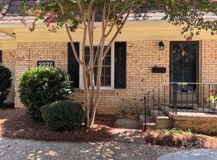 Trianon, Charlotte, NC 28211