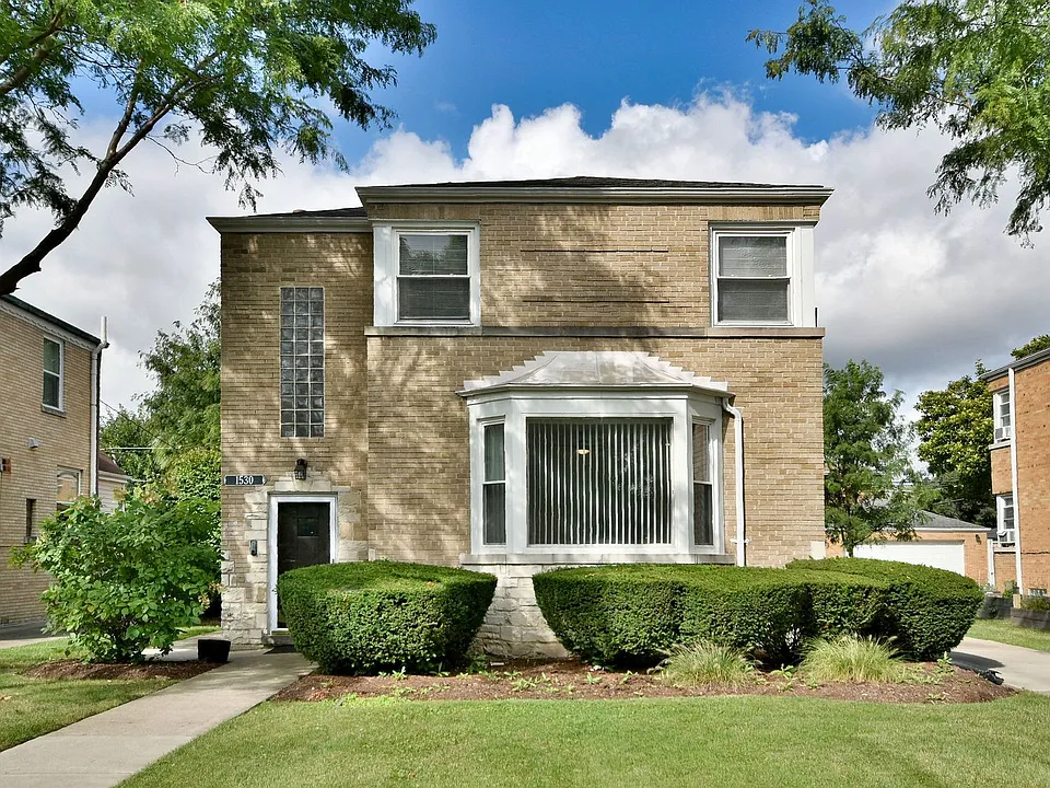 1530 Clinton Pl #1