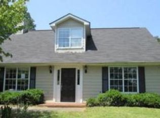 103 Overlook Dr NW, Calhoun, GA 30701