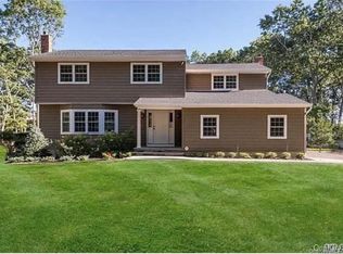 29 Thornwood Drive, Dix Hills, NY 11746