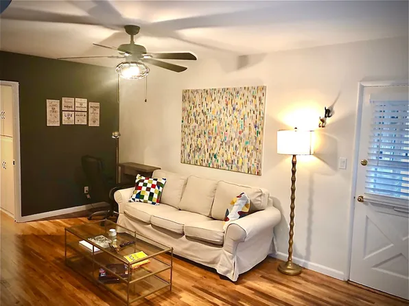 12423-25 Chandler Blvd, 12423-25 Chandler Blvd #12425, Valley Village, CA 91607