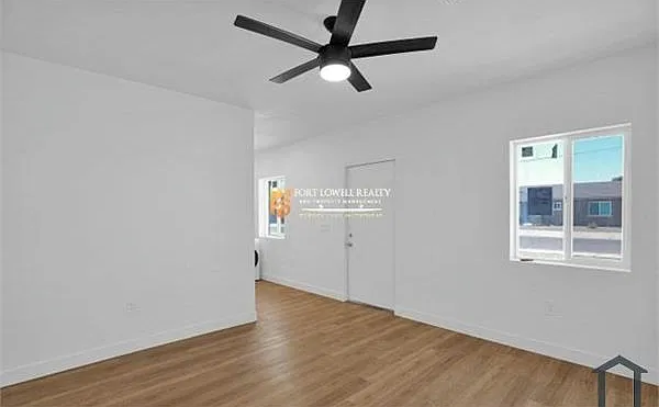 2 bed, 700 sqft, $1,200 — Photo 3
