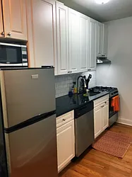 Rented by Salon Realty Corp