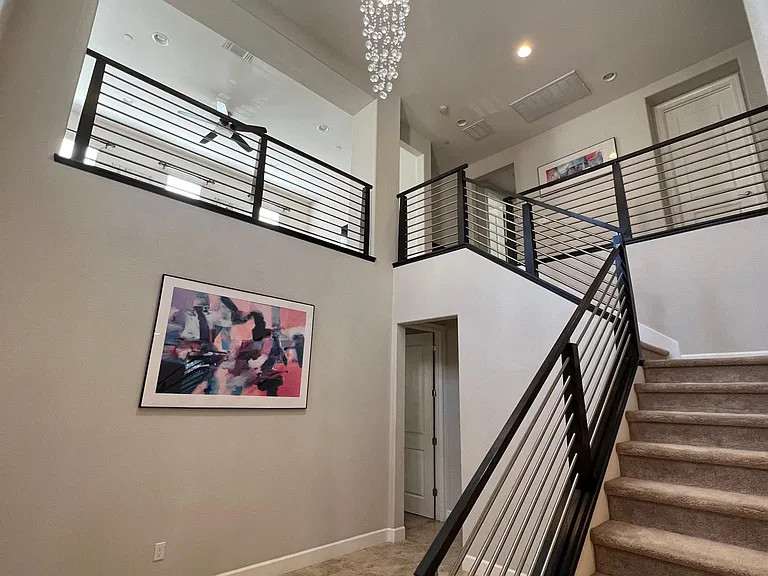 379 W Beckman Ct — Photo 8