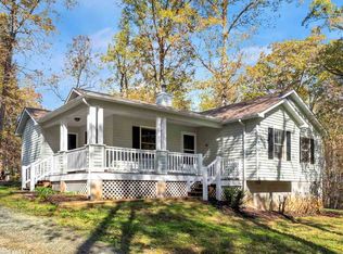 281 Branch Rd, Scottsville, VA 24590