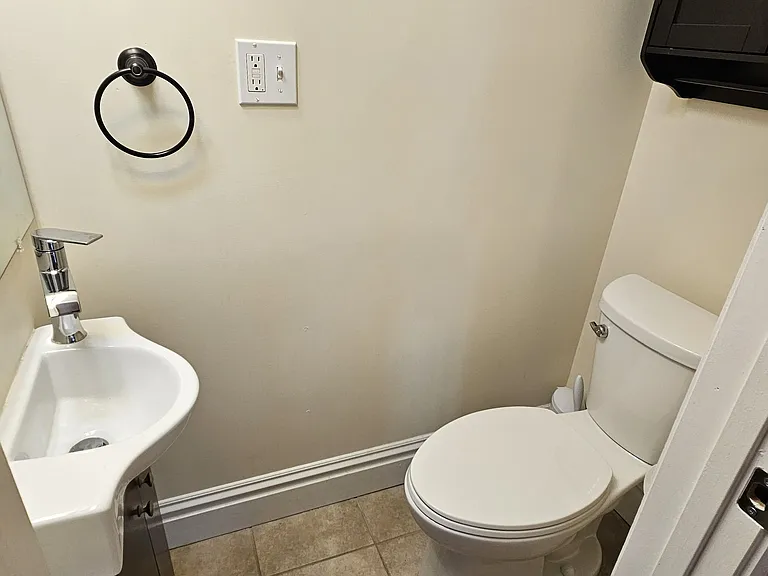 6115 Pershing Ave #1 — Photo 27