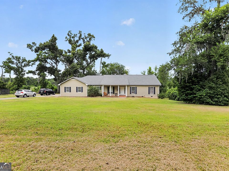 1st image of 5025 Clearwater Cir