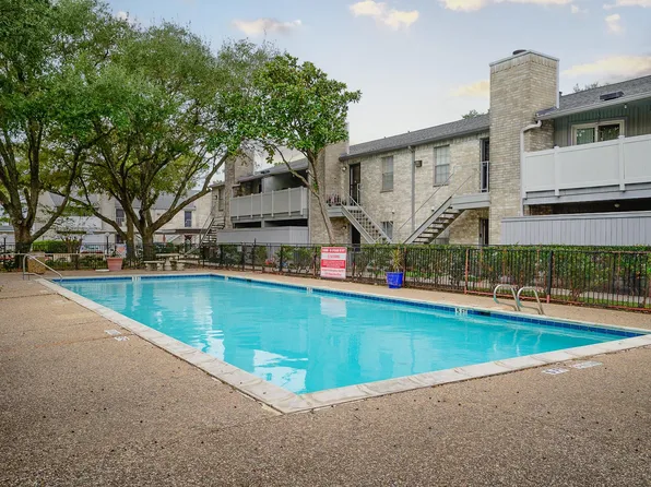 10733 Braes Bend Dr #10733, Houston, TX 77071