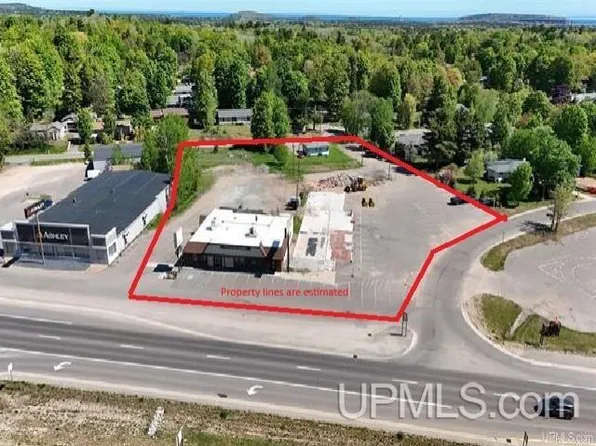 2100 Us Highway 41 W, Marquette, MI 49855
