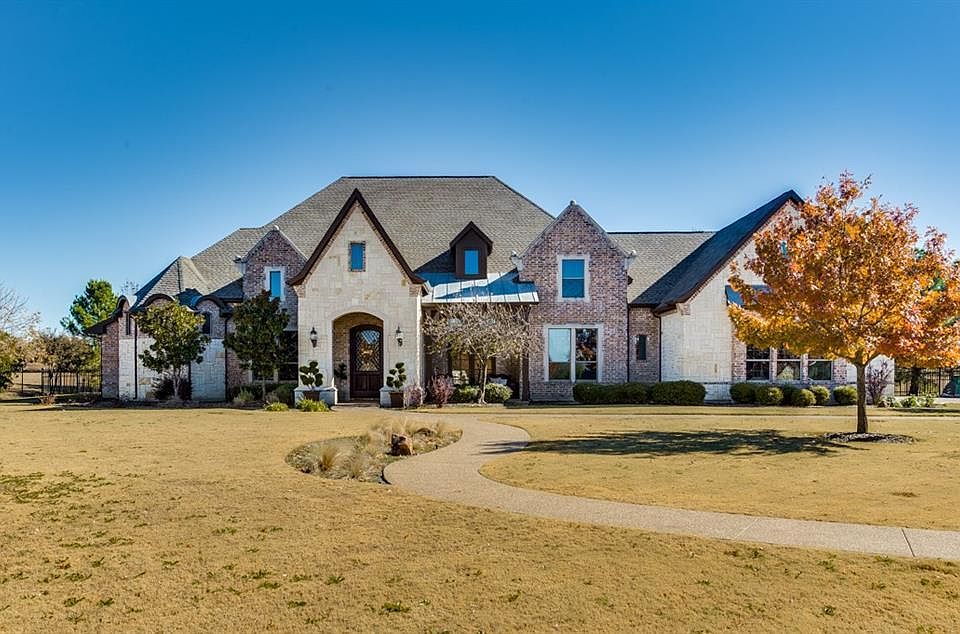 1st image of 5400 Oak Bend Trl