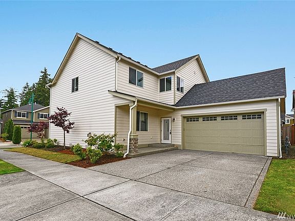 2nd image of 3220 139th Pl SE