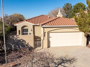 7131 Toulon Dr NE, Albuquerque, NM 87122