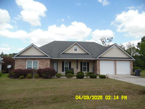 4082 Northlake Dr, Valdosta, GA 31602