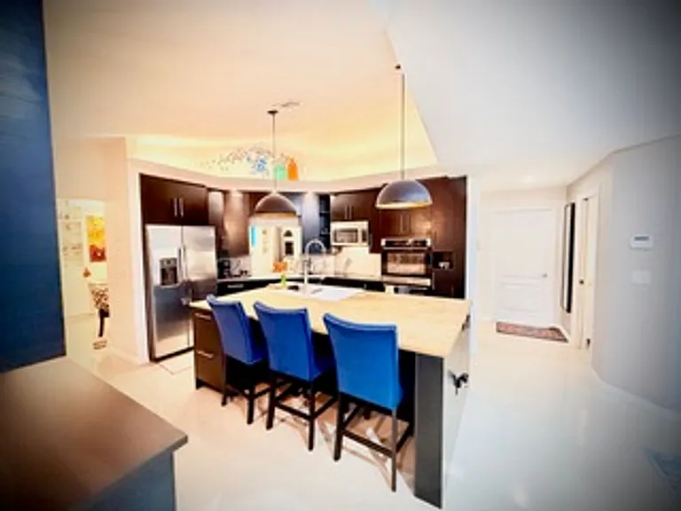 25482 Rampart Blvd — Photo 14