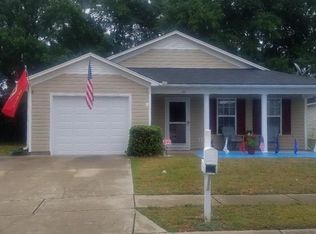 136 Crimson Oak Dr, Lexington, SC 29072