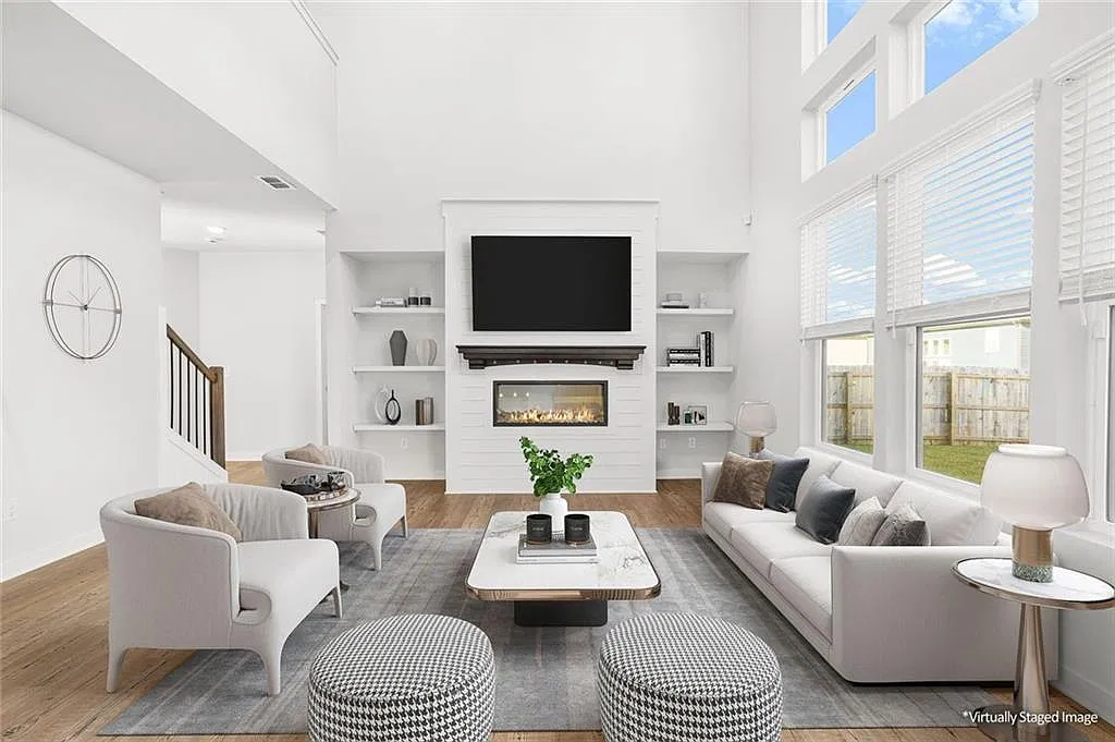 5 bed, 4.0 bath, $3,200 — Photo 4