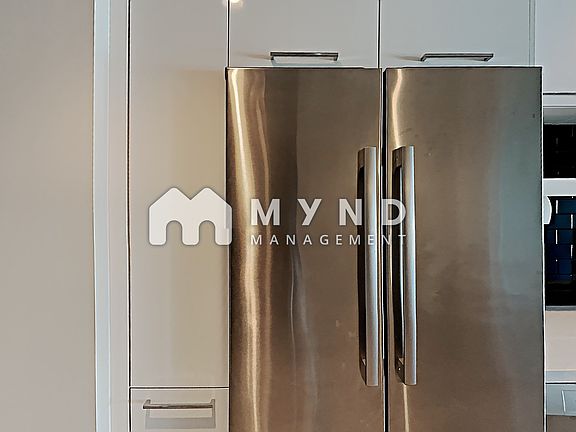 5th image of 4422 N 75th St Unit 5006