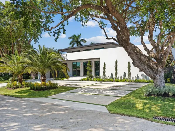 2709 NE 27th Ct, Fort Lauderdale, FL 33306