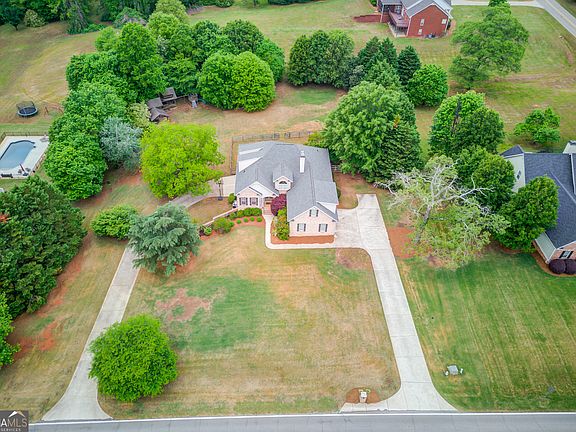 2nd image of 5667 Britt Whitmire Rd