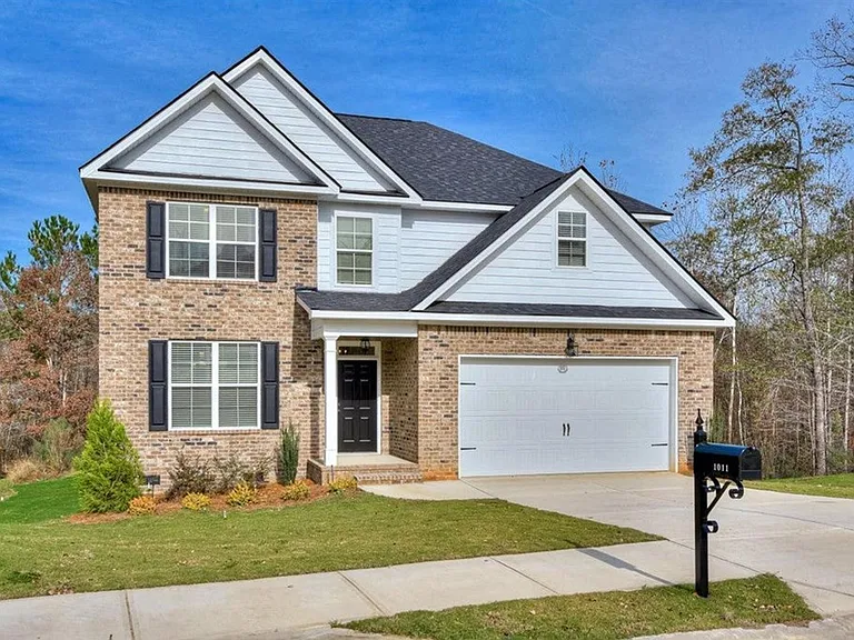 1011 Spotswood Cir — Photo 44