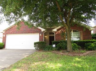 3255 Yeltes, Grand Prairie, TX 75054