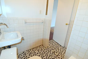 Rented by Manhattan Spaces