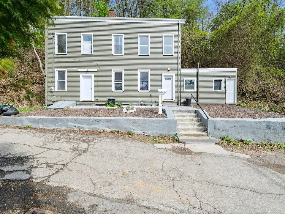 2819 Spring Garden Ave