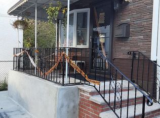 1110 Grassmere Ter, Far Rockaway, NY 11691