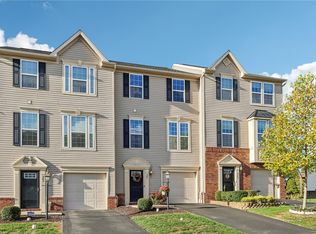 381 Sunrise Dr, Carnegie, PA 15106