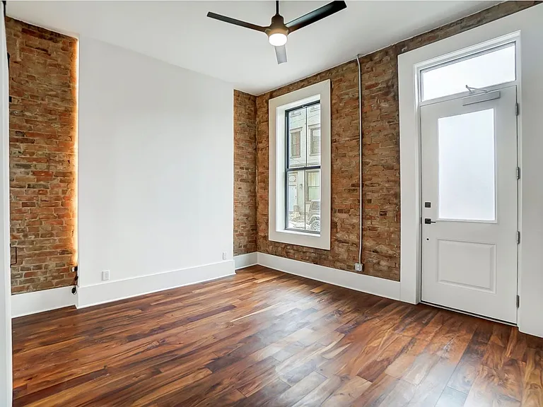 12-14 E 15th St — Photo 20