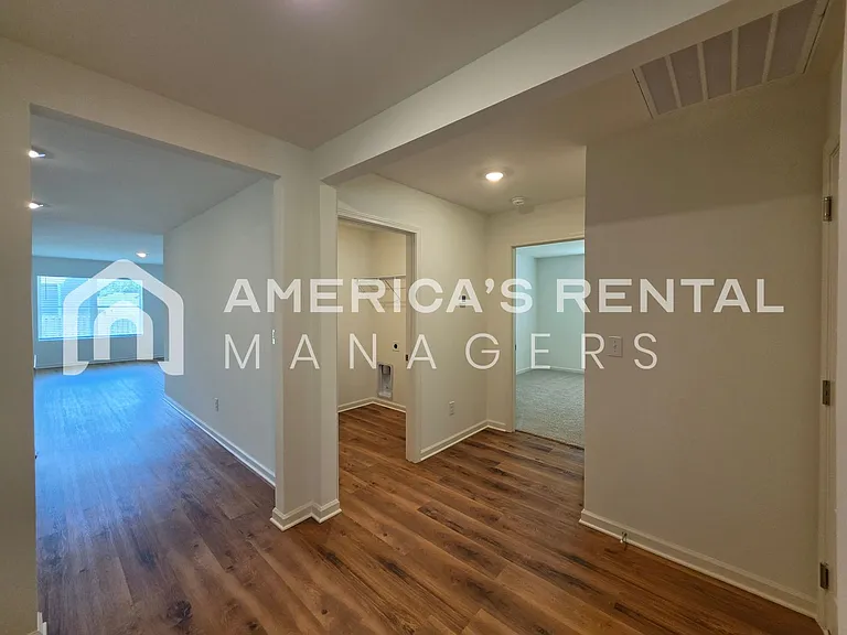 213 Koslin Loop — Photo 14
