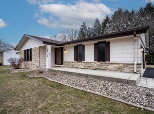 5515 Birch View Rd, Racine, WI 53402