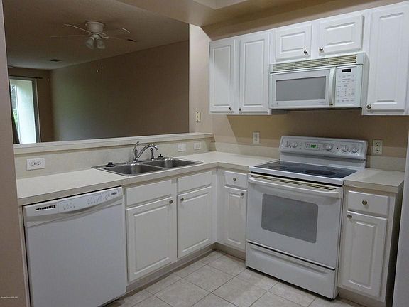 5th image of 513 Handsome Cab Ln APT 104
