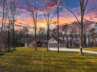 15 Elrod Dr, Greers Ferry, AR 72067