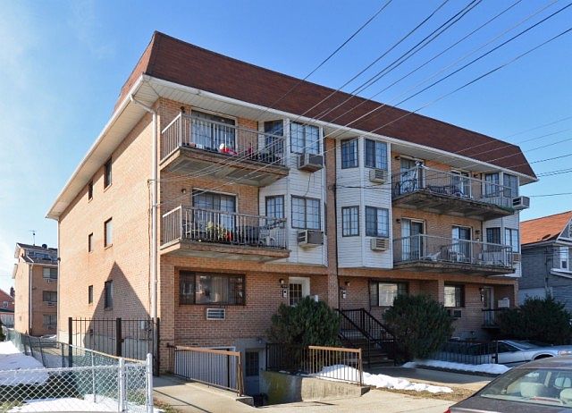 1st image of 1368 E 92nd St #301