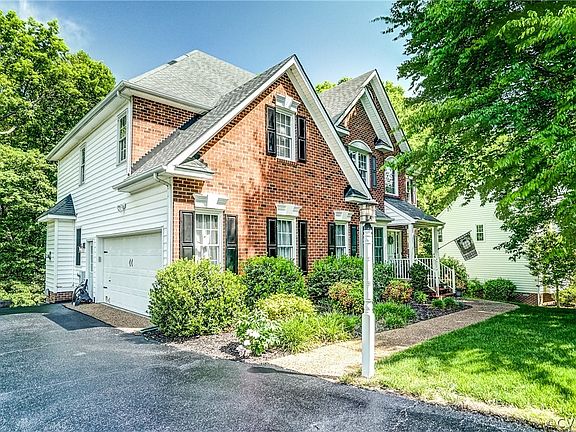 3rd image of 9064 Little Garden Way