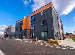 259 King St E #304, Hamilton, ON L8G1L9
