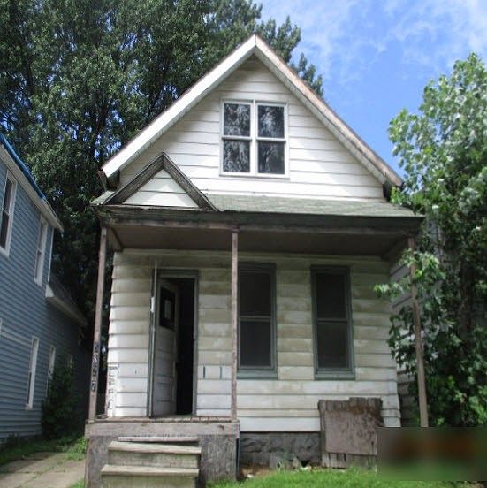 1st image of 5827 Portage Ave