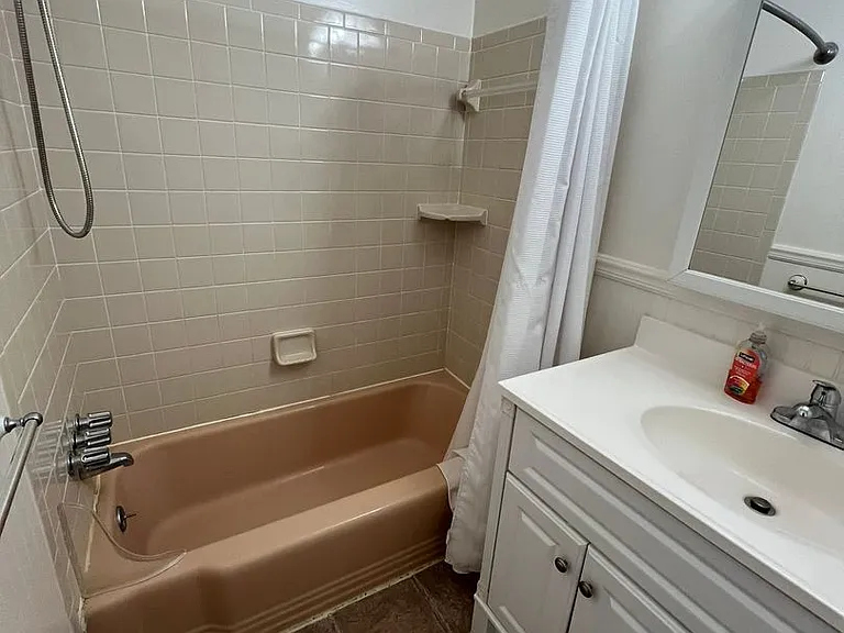 8407 W Boulevard Dr — Photo 17