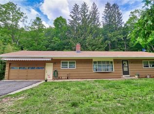 1542 New Haven Rd, Naugatuck, CT 06770