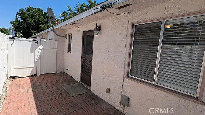 209 N Florence St — Photo 15