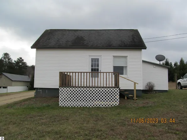 11486 E M 55 Hwy, Cadillac, MI 49601