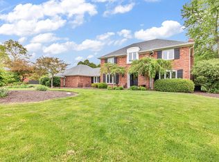 1200 Governors Ln, Zionsville, IN 46077